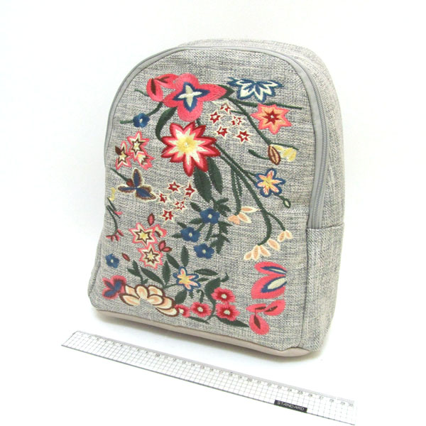 Рюкзак молодежный с вышивкой IMG_2858 Весна, 3 отдела, 31х27х11см